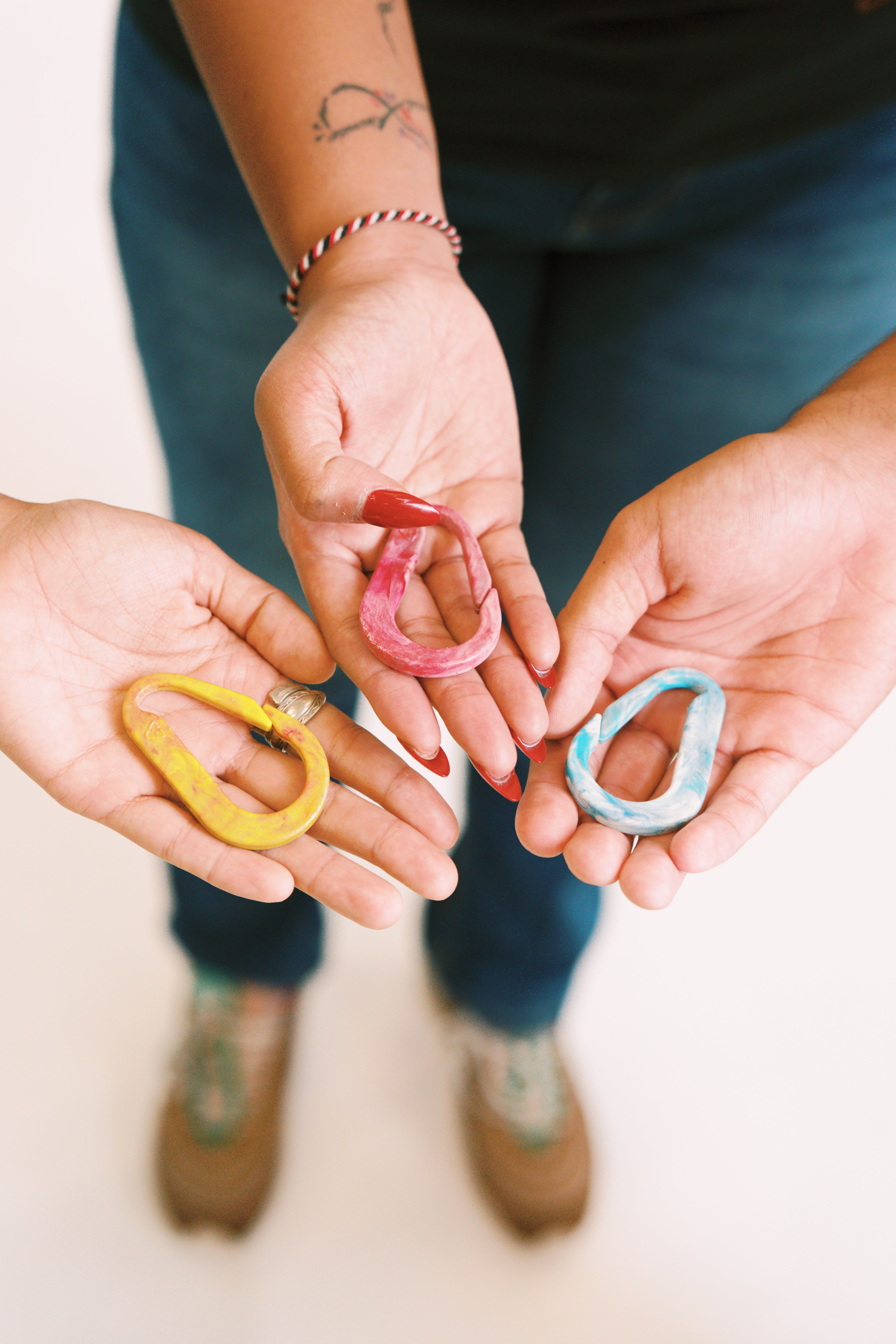 Recycled Plastic Carabiner Clip (Set of 4)